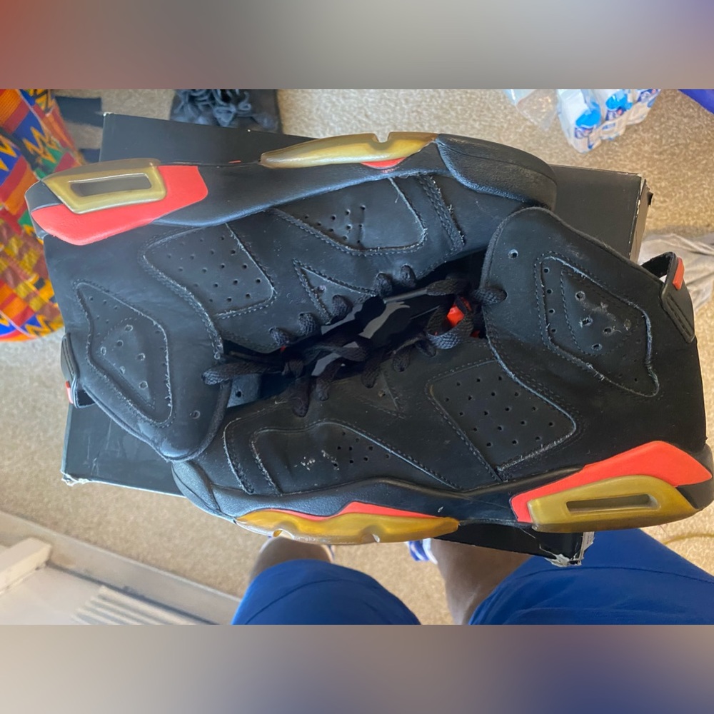 Nike Air Jordan 6 Retro Infrared Size 6.5Y Black Red 2014 GS (384665-023) 6.5
